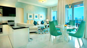 Sky luxe retreat- Luxury Hotel Suite W-Burj khalifa view